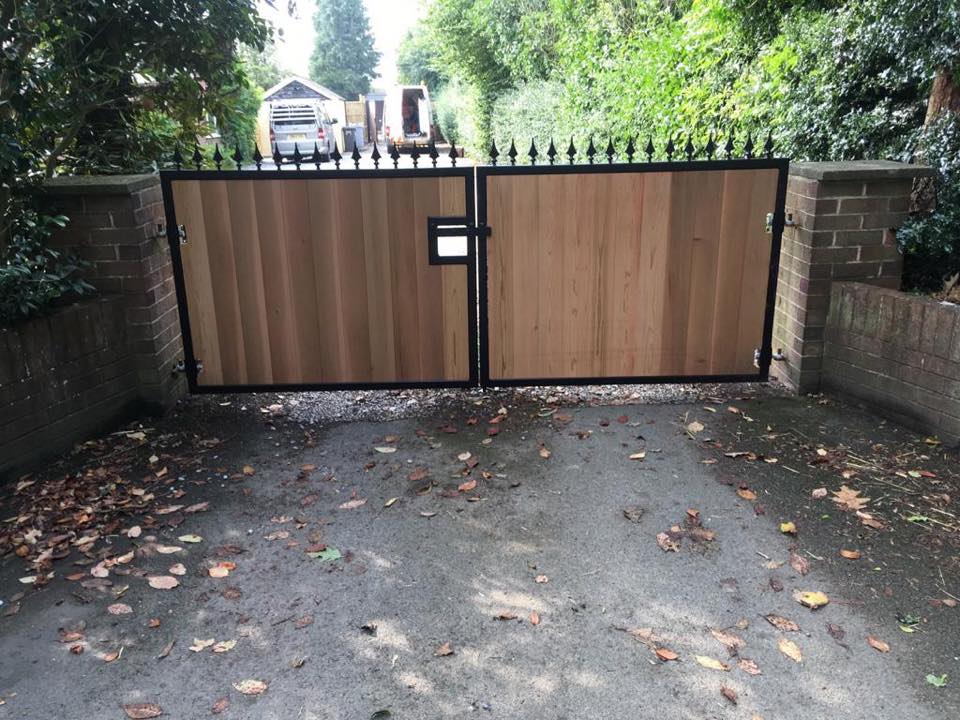A gate to someones house.